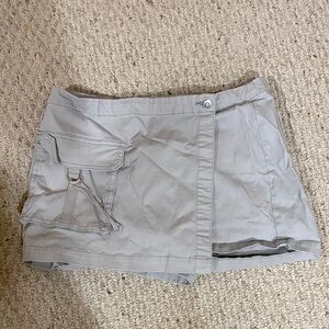 Gray Women's Cargo Skort